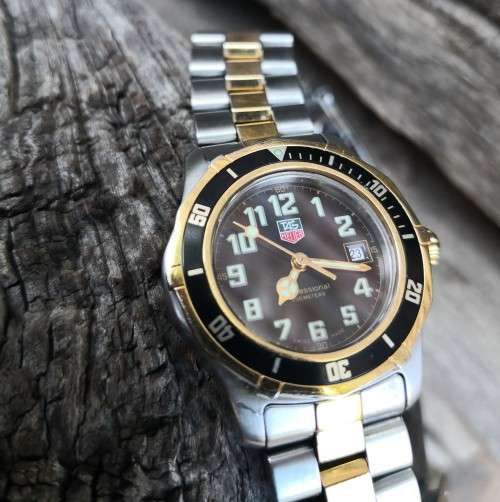 TAG Heuer Ladies 2000 Series Professional Quartz 30mm Complete box and paperwork