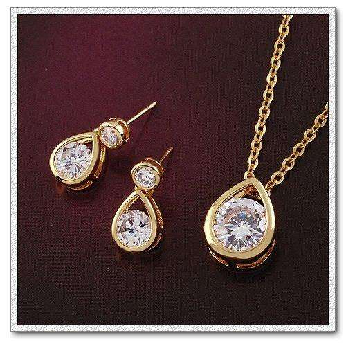 FASHION JEWELRY SET ~~PENDANT + EARRINGS + FREE NECKLACE~~