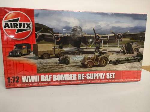 Airfix WW2 RAF Bomber Re-supply Set