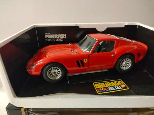 Ferrari 250 GTO (1962) by  Burago - 1:18