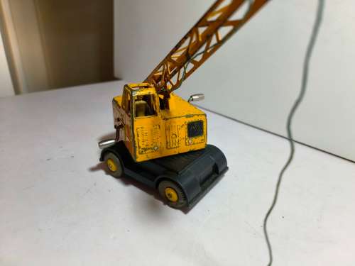 Vintage Dinky SuperToys #971 Coles Mobile Crane