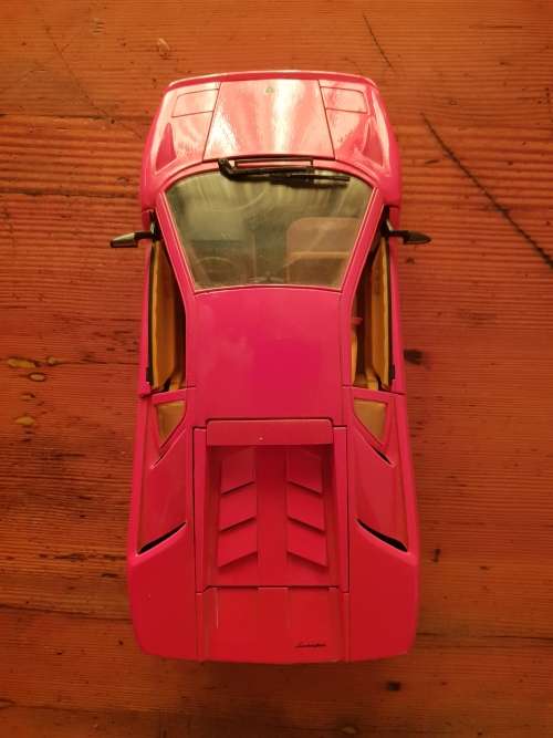 Lamborghini Diablo 1/18 scale