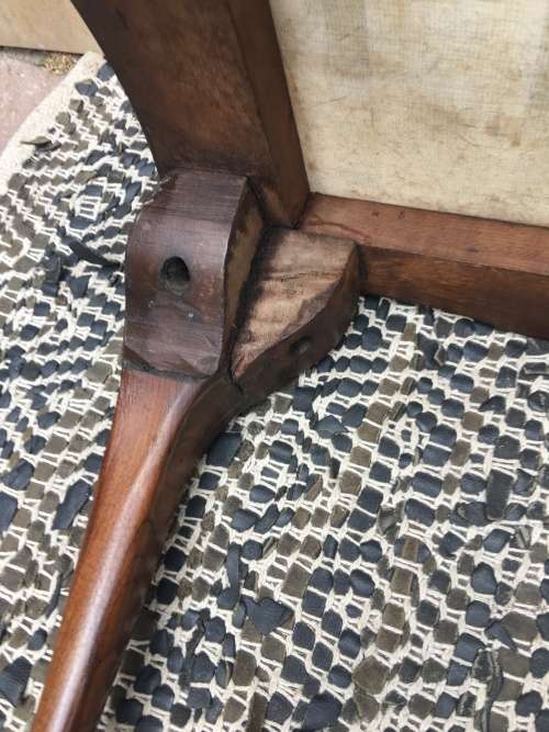 STUNNING RERURBISHED IMBUIA DRESSING TABLE STOOL