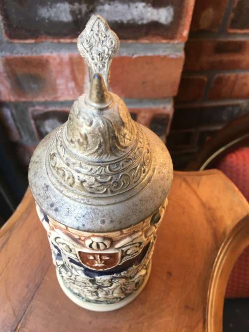 STUNNING GERMAN BEER STEIN WITH PEWTER LID