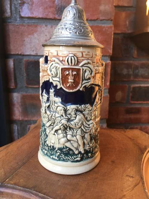 STUNNING GERMAN BEER STEIN WITH PEWTER LID