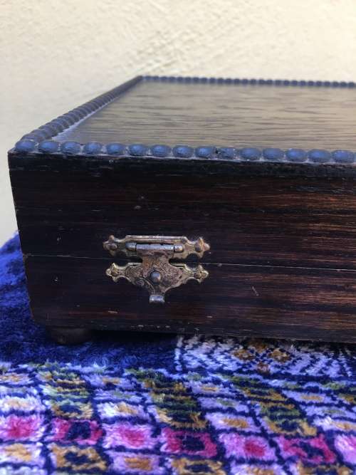 Nickle silver fish eater cutlery set in a mahogany case  - clearly marked