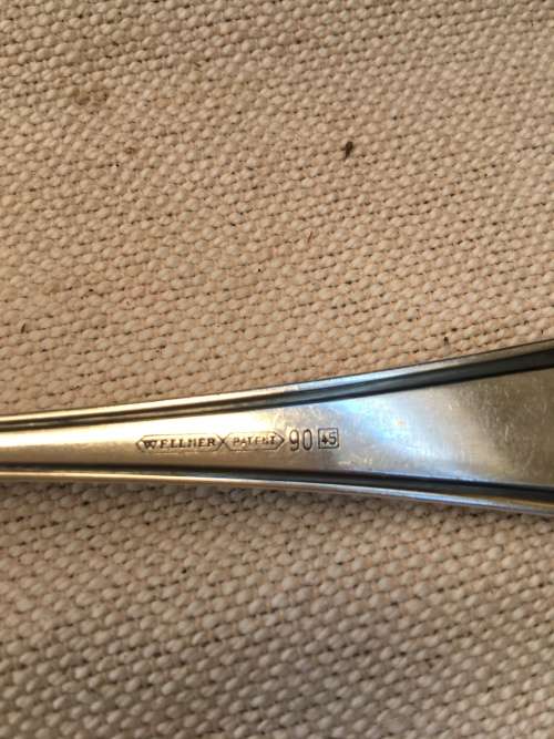 WOW !!!! A BEAUTIFUL CASED WELLNER SILVER PLATE CUTLERY CANTEEN all clearly marked