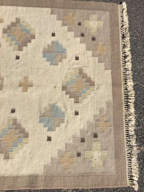 GORGEOUS NEUTRAL TONES  KELIM PERSIAN CARPET 1870 x 1400mm