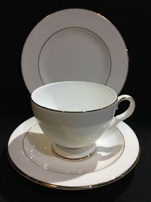 Royal Albert Bone China "Ballerina" trio in pristine condition , never used 1994 TRIO