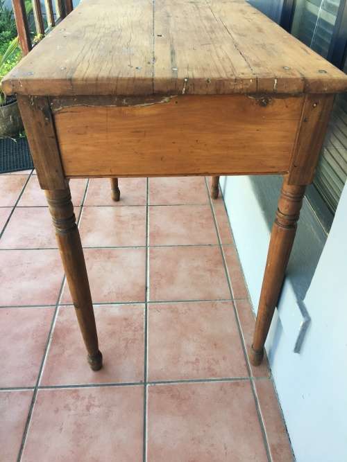 WOW !!! STUNNING ANTIQUE ORIGIN PINE THREE DRAWER TABLE/ SERVER