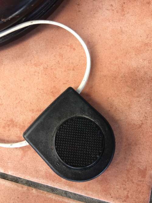 WOW !!!! STUNNING MAHOGANY BARLEY TWIST STANDING LAMP WITH A CLASSIC SHADE