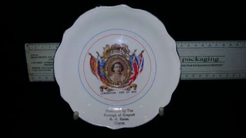 Washington Pottery LTD Hanley England. Coronation Queen Elizabeth 2nd 1953