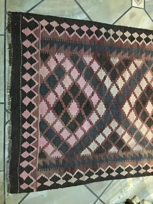 GORGEOUS PERSIAN SHIRAZ KELIM RUNNER  1880 X 1030mm