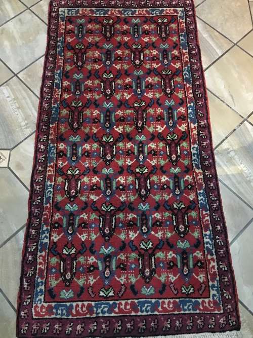 WOW !!!! GORGEOUS PURE WOOL HASSEIN ABAD (SOFREH) BALUCHI PERSIAN RUNNER 1980 X 910mm