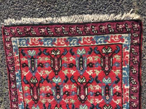 WOW !!!! GORGEOUS PURE WOOL HASSEIN ABAD (SOFREH) BALUCHI PERSIAN RUNNER 1980 X 910mm