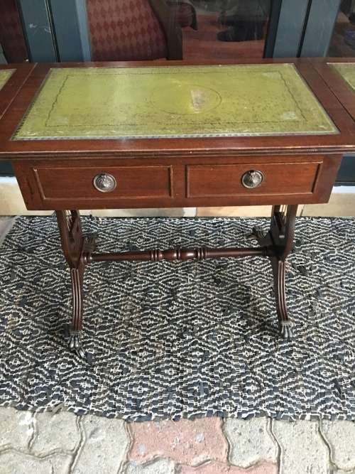 WOW !! ANTIQUE LEATHER INLAID 2 DRAWER MAHOGANY DROPSIDE TABLE ON CASTORS