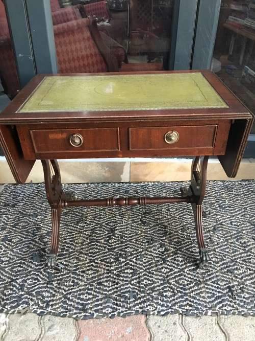 WOW !! ANTIQUE LEATHER INLAID 2 DRAWER MAHOGANY DROPSIDE TABLE ON CASTORS