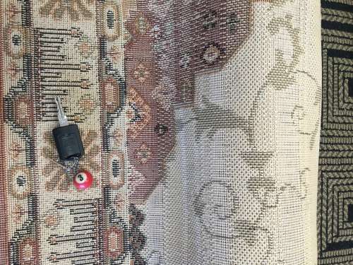 GORGEOUS BEIGE PERSIAN STYLE CARPET 2180 X 1450mm