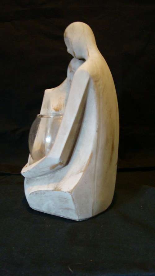 STUNNING CANDLE HOLDER OF AN EMBRACING  COUPLE WITH A GLASS CANDLE DISH