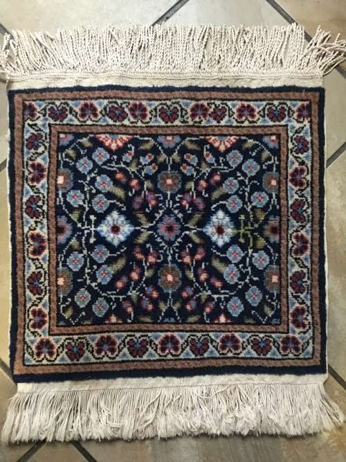 WOW !!!! GORGEOUS PURE WOOL SMALL TURKISH PERSIAN CARPET 500 X 500mm