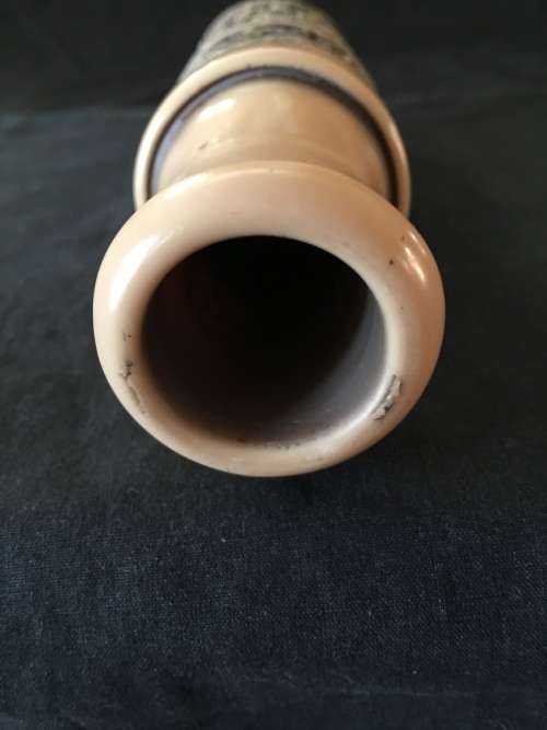 WOW !!! A STUNNING VINTAGE HEAVILY CARVED FAUX IVORY CHINESE VASE