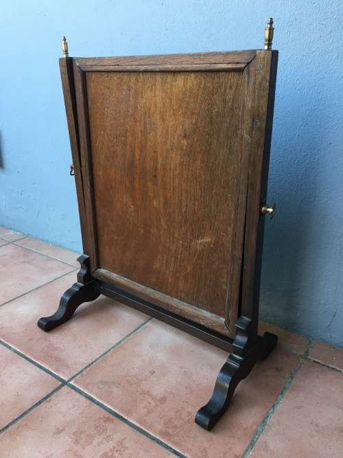 STUNNING ANTIQUE VICTORIAN MAHOGANY INLAID SHAVING MIRROR WITH BRASS FINIALS AND DETAILING