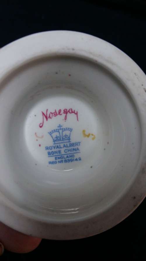 ULTRA RARE ROYAL ALBERT 1930s " NOSEGAY" 2 CUP COFFEE POT WITH LID. REG NO 839142