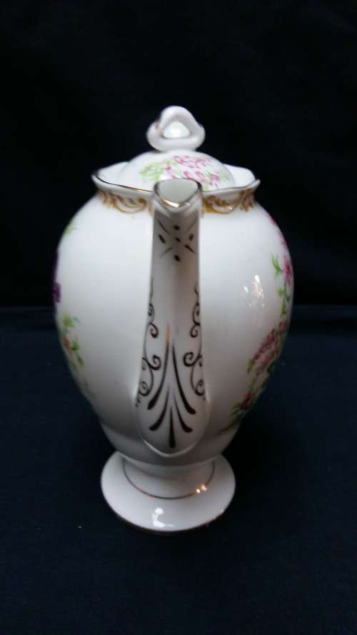 ULTRA RARE ROYAL ALBERT 1930s " NOSEGAY" 2 CUP COFFEE POT WITH LID. REG NO 839142
