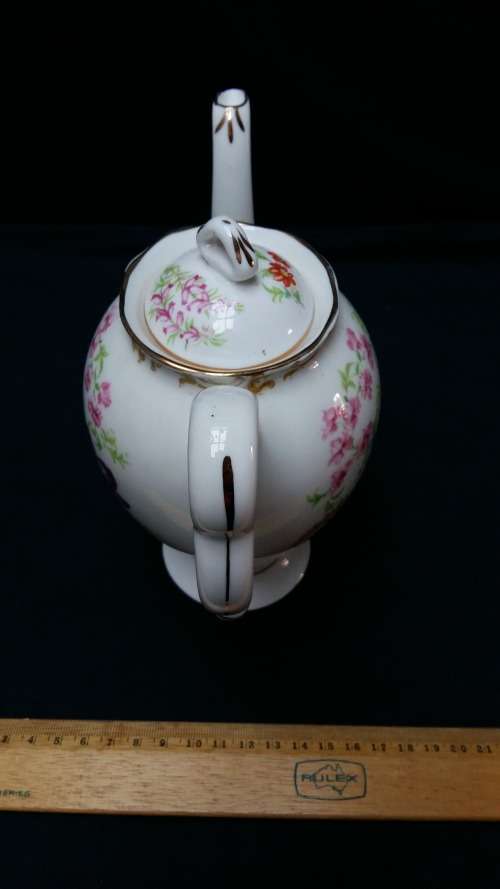 ULTRA RARE ROYAL ALBERT 1930s " NOSEGAY" 2 CUP COFFEE POT WITH LID. REG NO 839142