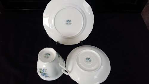 Beautiful Vintage Royal Albert "FORGET ME NOT" Trio c1950s