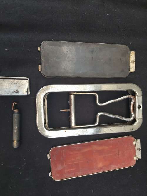 WOW !!! 1920's VINTAGE RARE ROLLS RAZOR SHAVING RAZOR KIT WITH SHARPENING STONES - MADE IN ENGLAND