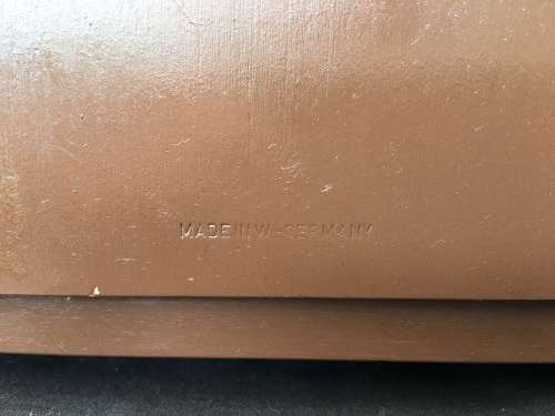 WOW !!! STUNNING MAHOGANY CASED FRANZ HERMLE MANTLE CLOCK WITH THE KEY IN PERFECT WORKING ORDER