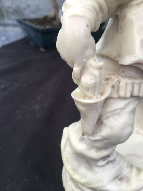 WOW !!! STUNNING LE RON STYLE RESIN STATUE OF A YOUNG COWBOY IN BAD MOOD