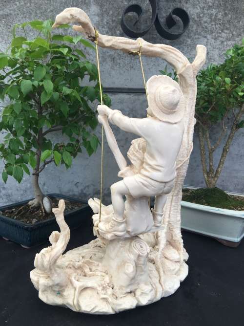 WOW !!! STUNNING LARGE RESIN FAIRYTALE STYLE ORNAMENT OF KIDS SWINGING IN A TREE