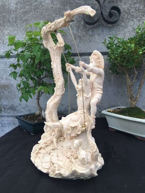 WOW !!! STUNNING LARGE RESIN FAIRYTALE STYLE ORNAMENT OF KIDS SWINGING IN A TREE