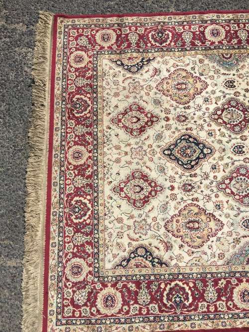 WOW !!!!  STUNNING BELGIUM SILKY VISCOSE CARPET ~ ABSOLUTELY GORGEOUS 1950 X 1350mm