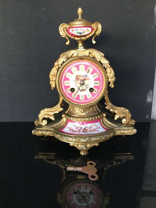 JAPY FRERES ORIGINAL FRENCH 19th CENTURY BRONZE GILT MANTLE CLOCK WITH GARNITURES