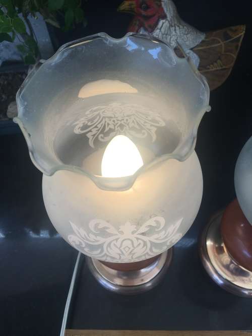 Beautiful Vintage Marble and Brass table lamps with frosted scalloped glass Lamp shades