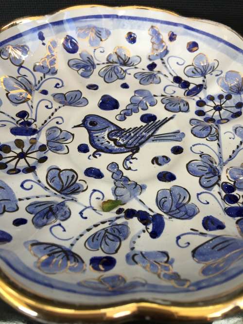 Beautiful Collectible Vintage Japanese porcelain Scalloped Dish,Blue and White with gold trimmings.