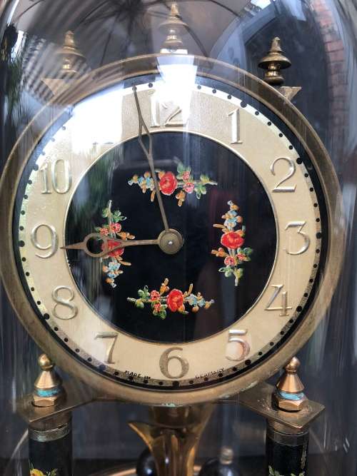WOW !!! ABSOLUTELY STUNNING GERMAN ANNIVERSARY DOME CLOCK IN EXCELLENT WORKING ORDER , WITH THE KEY
