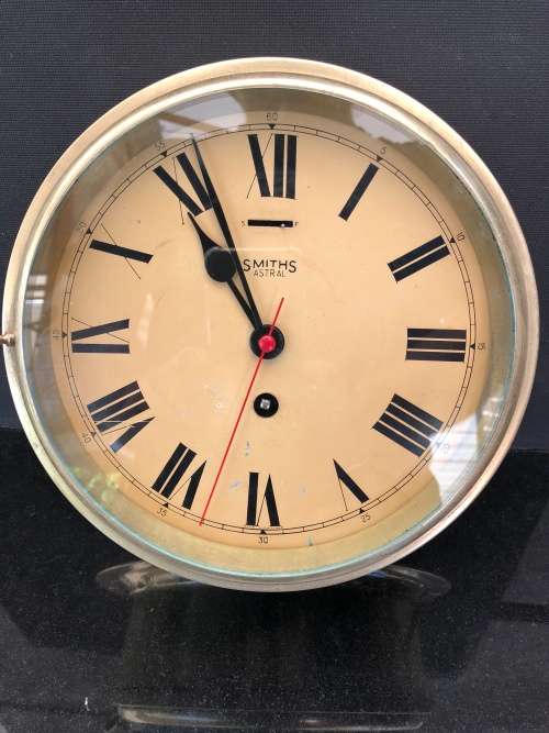 RARE ORIGINAL 8 DAY SMITH'S ASTRAL SHIPS BULKHEAD CLOCK WITH THE KEY circa 1940's WORKING 100%