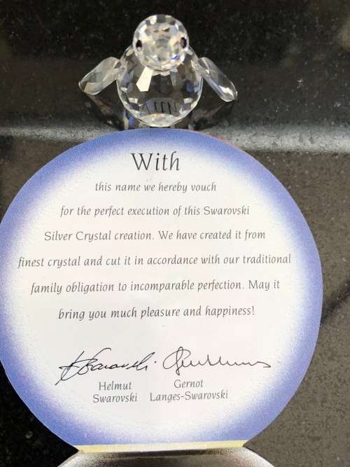 WOW !!! EXQUISITE GENUINE SWAROVSKI CRYSTAL MINI PENGUIN IN THE CONTAINER AND IN NEW CONDITION