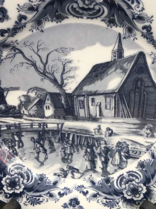 Beautiful Vintage Oude Molen Fabriek B V Delft Blue and White Porcelain Display Plate 19 cm