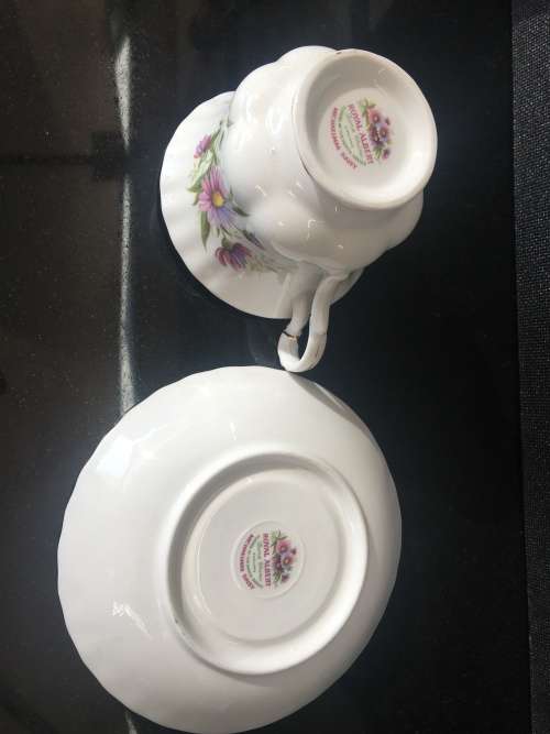 Beautiful Royal Albert "Michaelmas Daisy" Flower of the Month September Tea Cup and Saucer