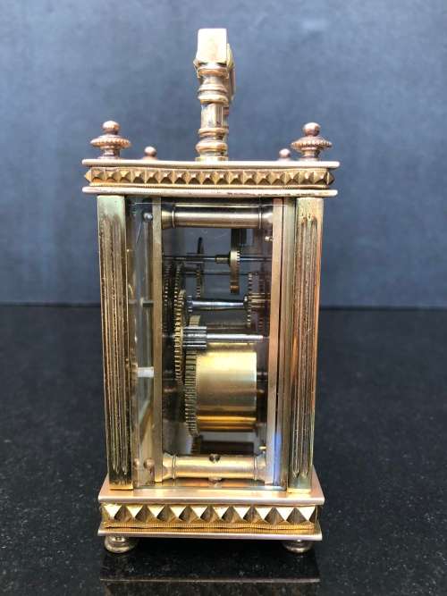 STUNNING SOLID BRASS FRENCH CARRIAGE CLOCK WITH BEVELLED GLASS WORKING PERFECTLY WITH THE KEY