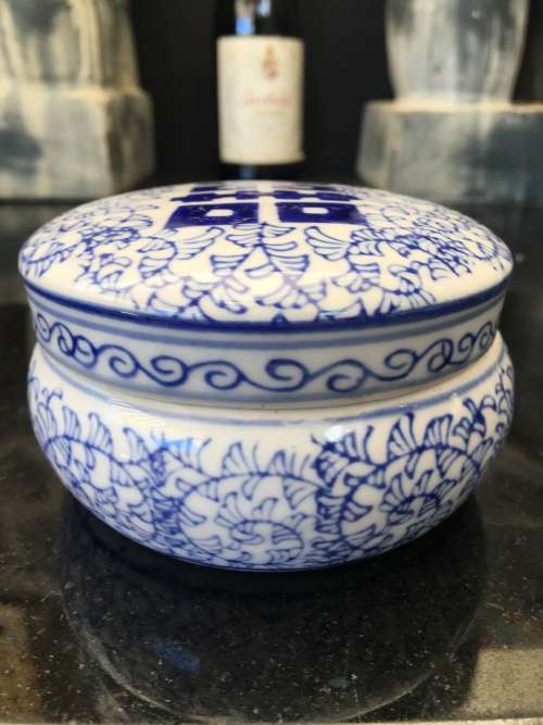 Chinese Blue and White Genuine Ming Marked Blue Happiness Jewellery Trinket Dish