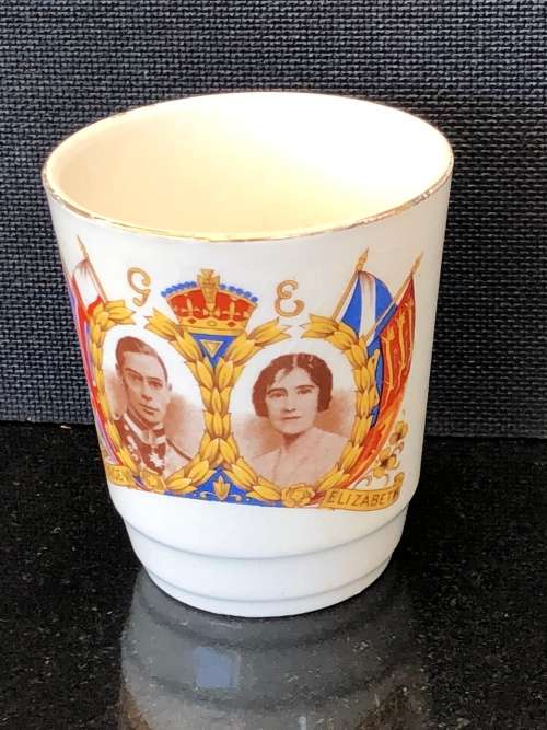 Royal visit to South Africa 1947 commemoration cup made in England