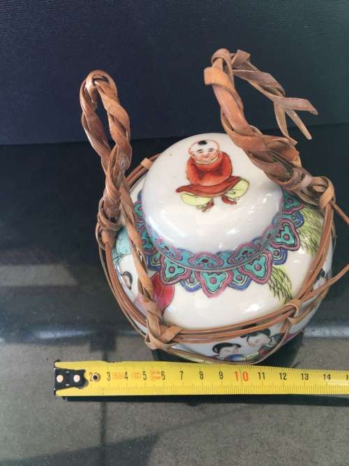 Stunning Chinese c1950 Rattan wrapped Ginger Jar Jiangxi Product by Wan Yi Fa Company/Chu Pin maker