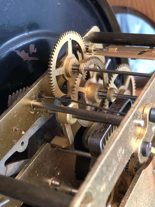 WOW ! STUNNING VINTAGE GERMAN KIENZLE OLD OAK CASED WALL CLOCK IN FULL WORKING ORDER ~ WHAT A BEAUTY