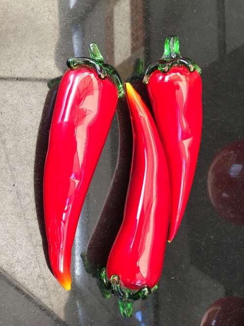 Stunning Vintage  Murano Art Glass Chilli's Natural Bright Red. x 3 -1 tip is chipped